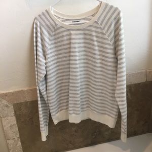 Old navy white and gray sweatshirt